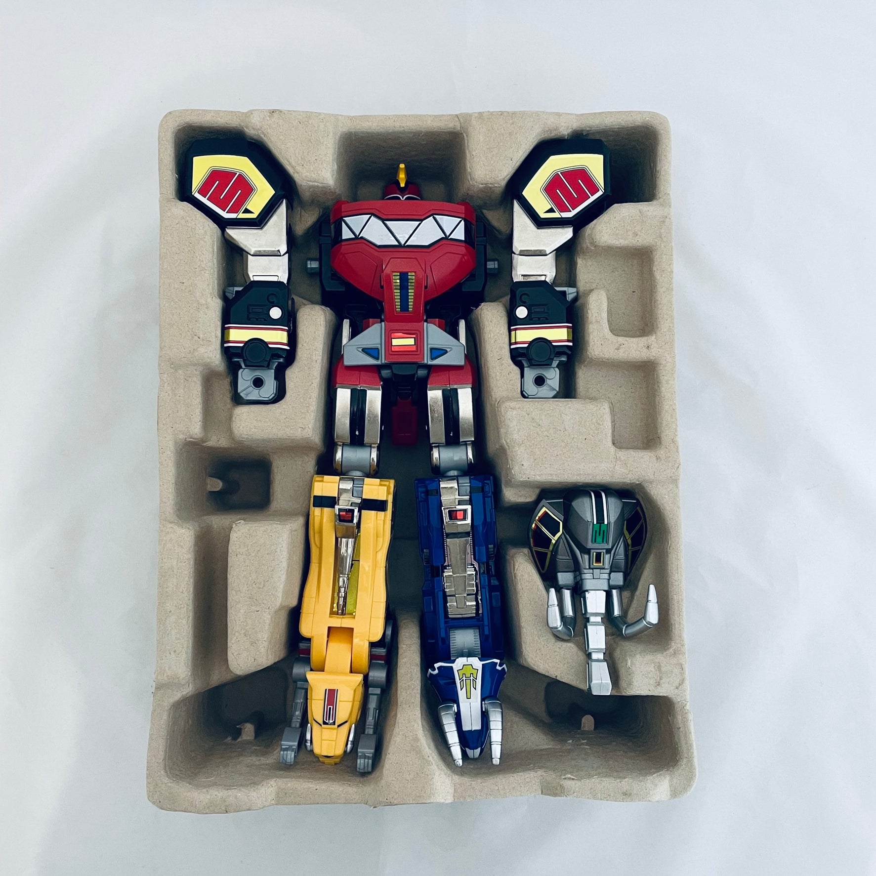 BANDAI Legacy factory Megazord (2013)